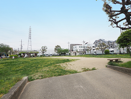 菱江中公園